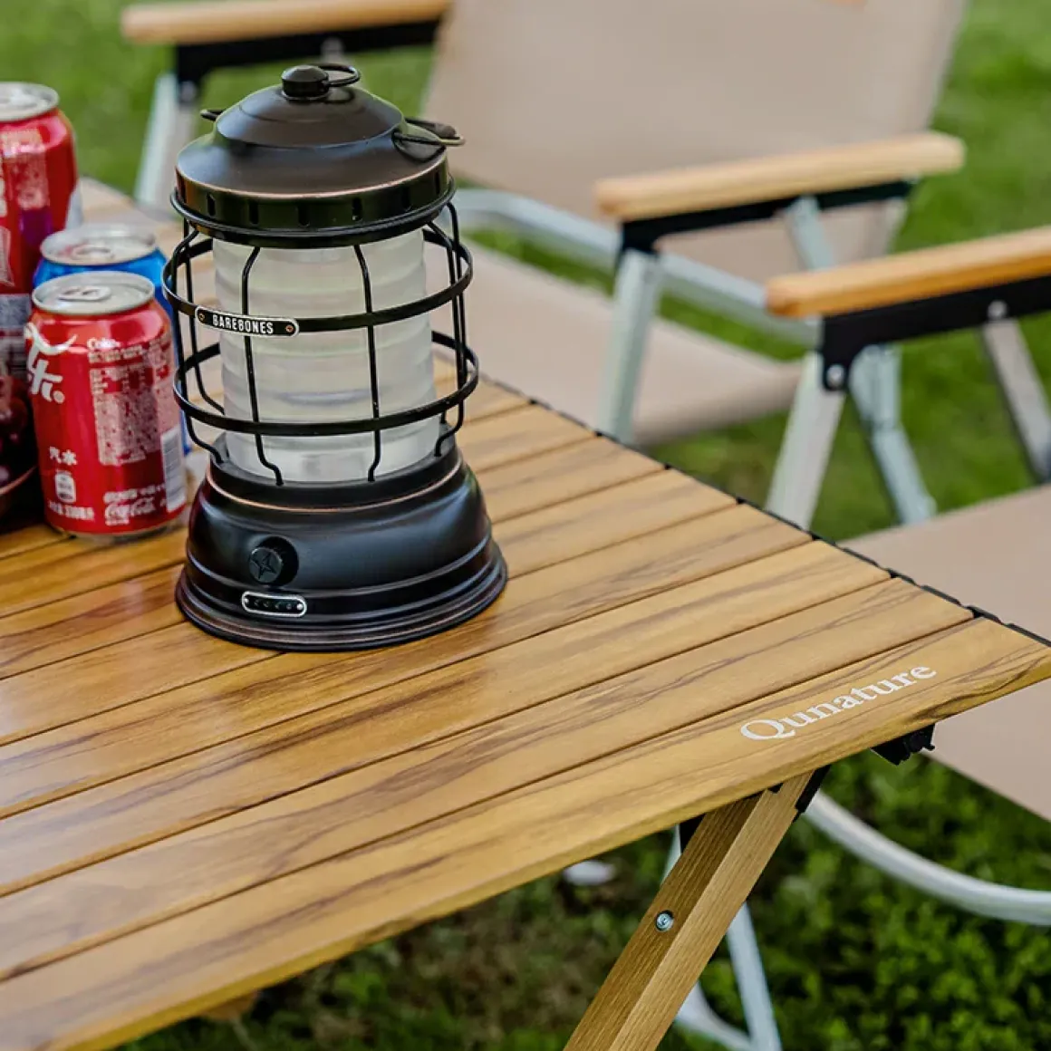 Qunature Lightweight Foldable Aluminum Table with Stable Triangular Structure