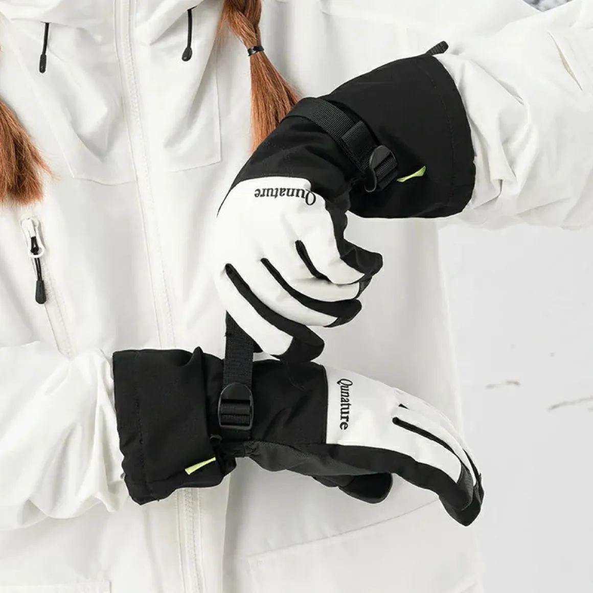 Qunature Outdoor Insulated Ski Gloves - Windproof Waterproof Touchscreen Compatible
