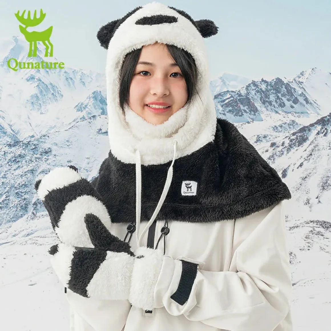 Qunature Panda Ski Gloves | Secure Grip & Warmth for Families