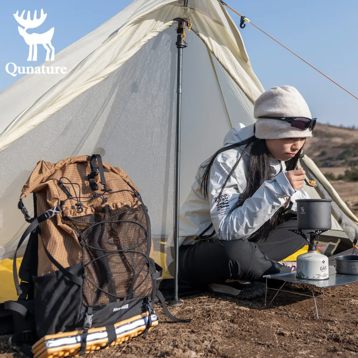 Qunature Waterproof Daypack Lightweight Hiking Backpack 30-35L