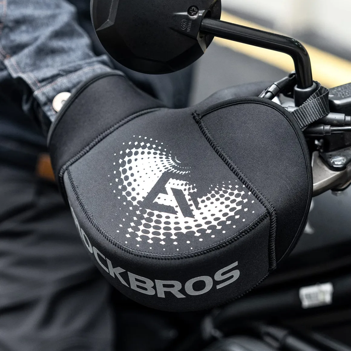 ROCKBROS Windproof Motorcycle Handlebar Muffs - Cold Weather Hand Warmers